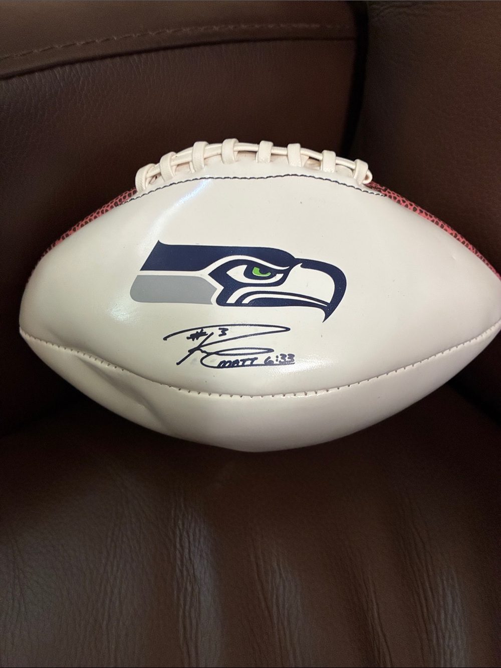 Seattle Seahawks Russell Wilson Autographed White mini Football.